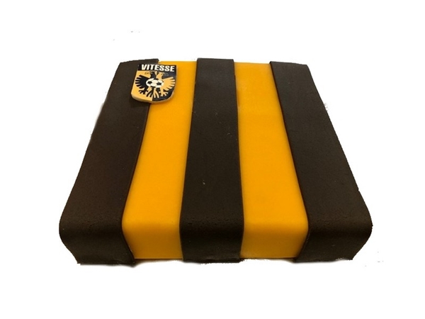 Vitesse taart 10-12 pers